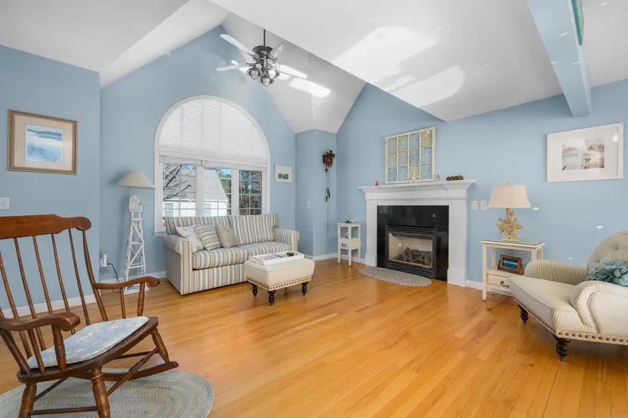 549 Center Street #5, Dennis Port, MA 02639 - #3