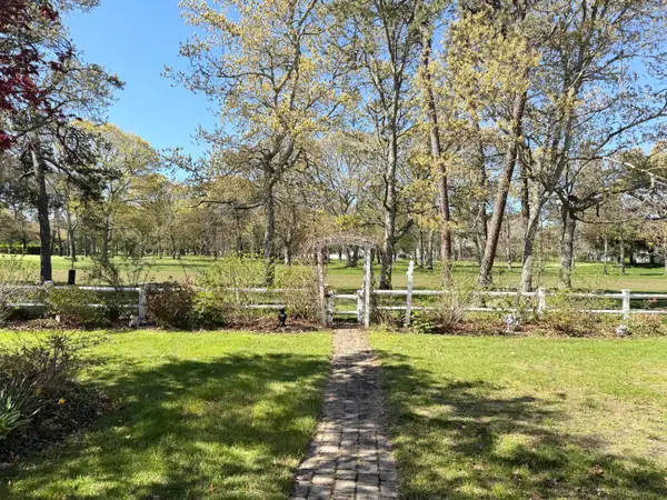 149 Great Western Road, South Yarmouth, MA 02664