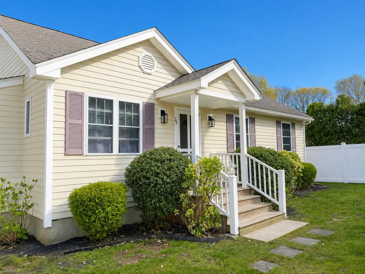 34 10th Street, Edgartown, MA 02539 - #1