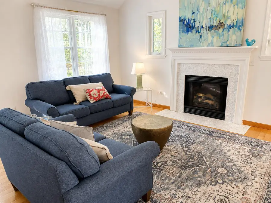 34 10th Street, Edgartown, MA 02539 - #3