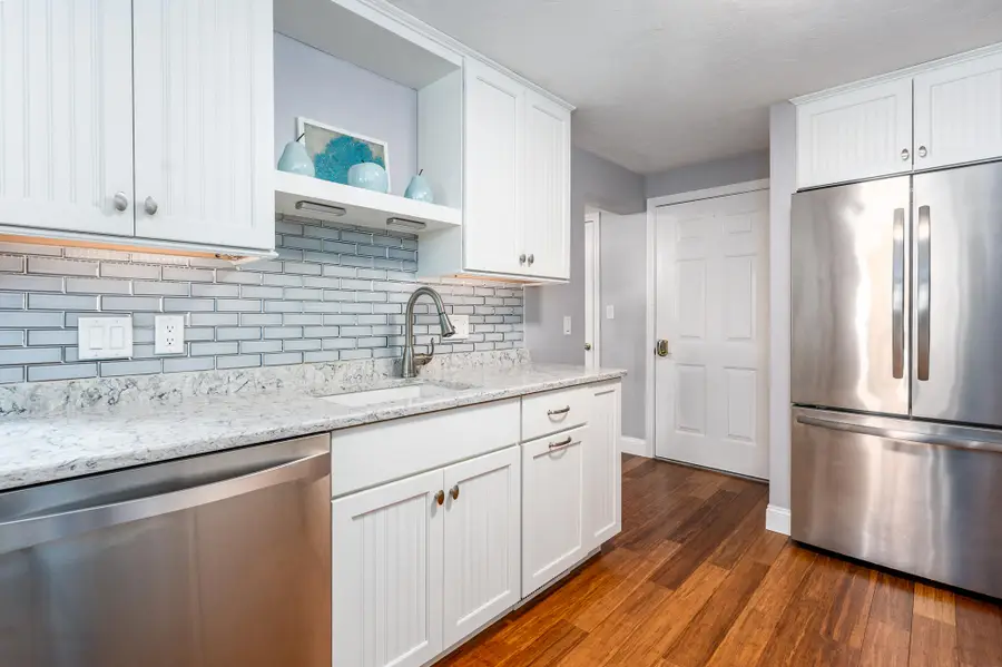 21 Rolling Green Lane, Mashpee, MA 02649 - #3