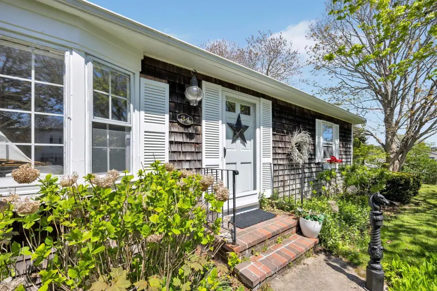 34 S Main Street, West Dennis, MA 02670 - #2