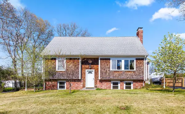 6 Sylvan Way, South Yarmouth, MA 02664