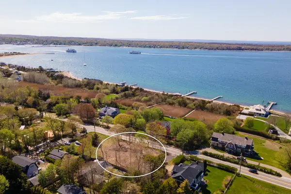 0 Temahigan Ave & Dover St, Oak Bluffs, MA 02557