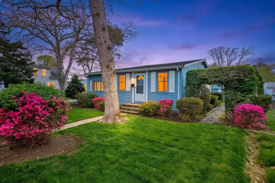 61 Silver Beach Avenue, North Falmouth, MA 02556 - #2