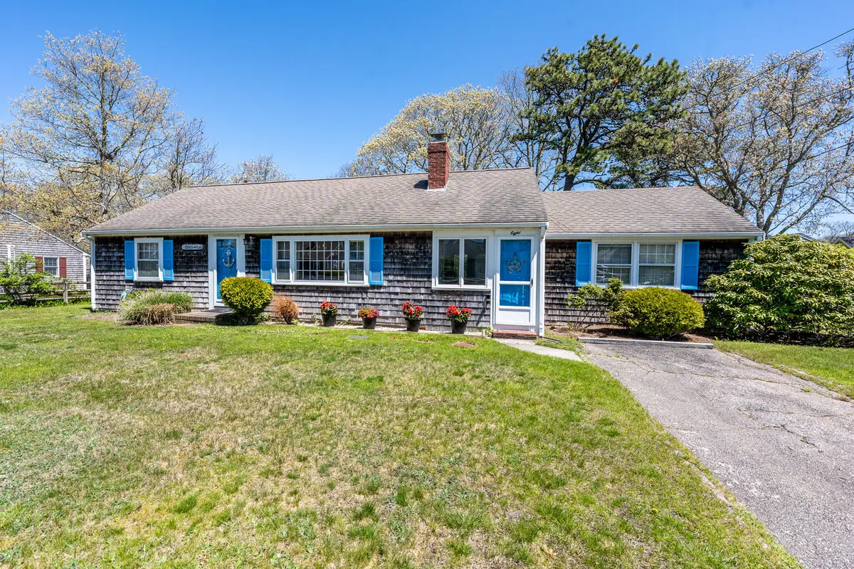 8 Folger Lane, West Dennis, MA 02670 - #1