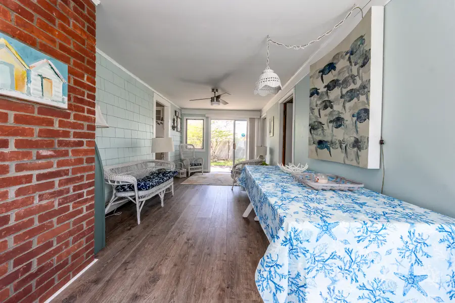 8 Folger Lane, West Dennis, MA 02670 - #3