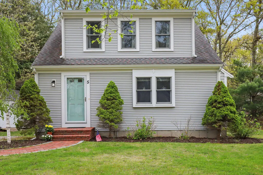 5 Deerfield Road, Mashpee, MA 02649 - #1