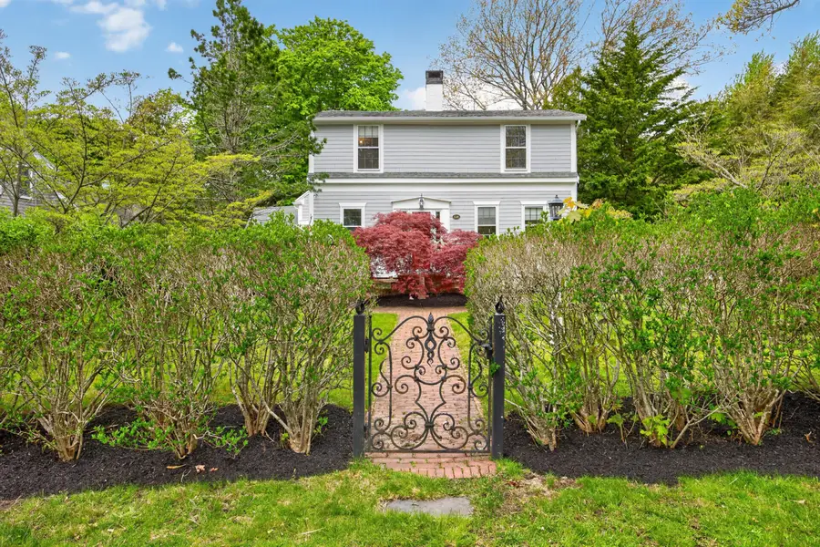 120 Ocean View Avenue, Cotuit, MA 02635 - #2
