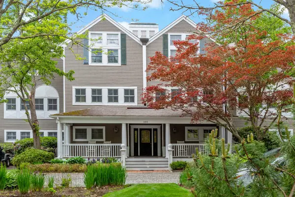 105 Parker Road #UNIT B, Osterville, MA 02655