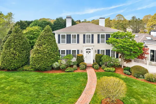 1114 Orleans Road #APT 1, North Chatham, MA 02650