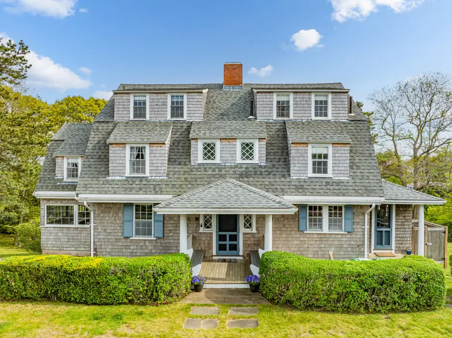 35 Grayton Avenue, Hyannis Port, MA 02647 - #3