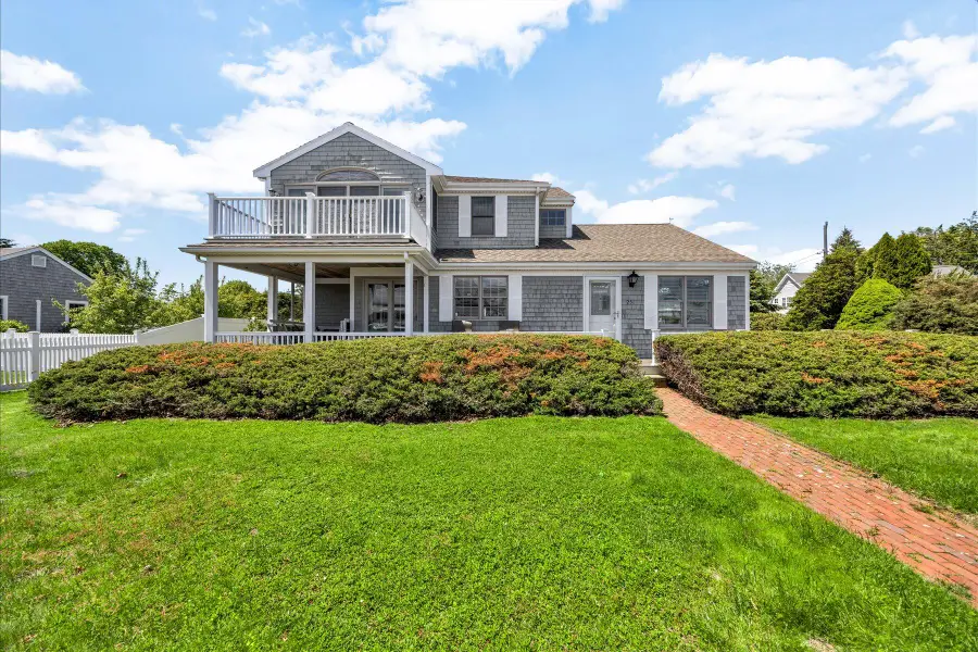 251 Scranton Avenue, Falmouth, MA 02540 - #2