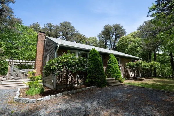 5 Fishermans Road, Truro, MA 02666