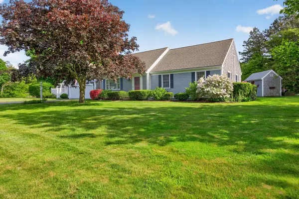 3 Crestview Drive, Harwich, MA 02645