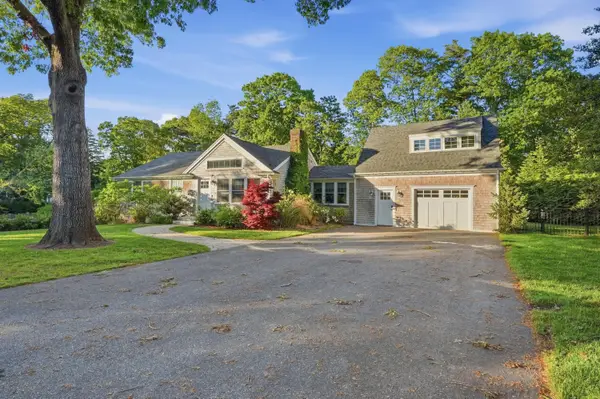26 Hi Ona Hill Road, Centerville, MA 02632