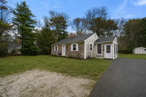 34 Newtown Road, Sandwich, MA 02563