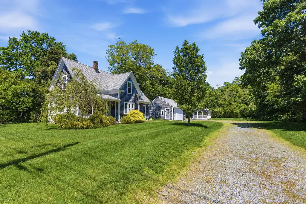 18 Nobscussett Road, Dennis, MA 02638 - #1