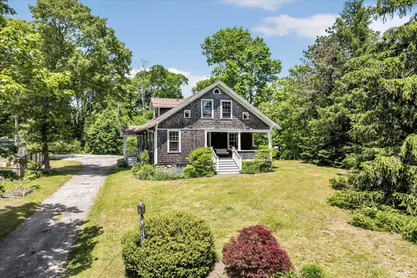 9 Wild Harbor Road, North Falmouth, MA 02556