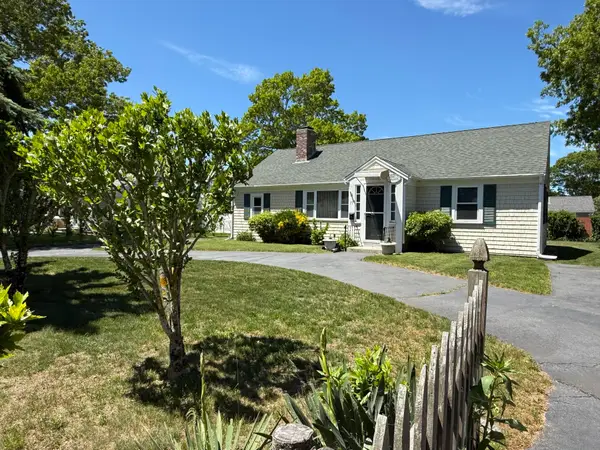 77 Pine Grove Road, South Yarmouth, MA 02664