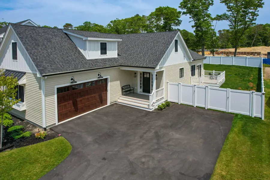 17 Josiah Path, Falmouth, MA 02540 - #3