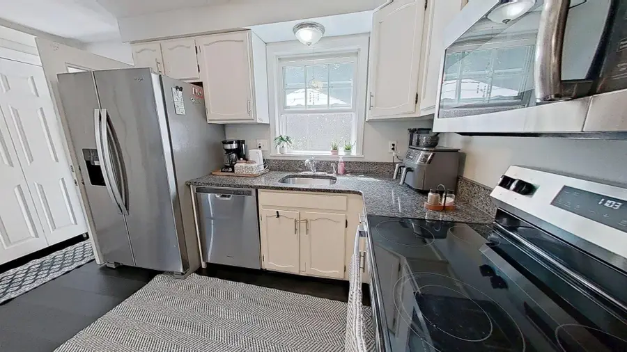 248 Camp Street #APT A3, West Yarmouth, MA 02673 - #3