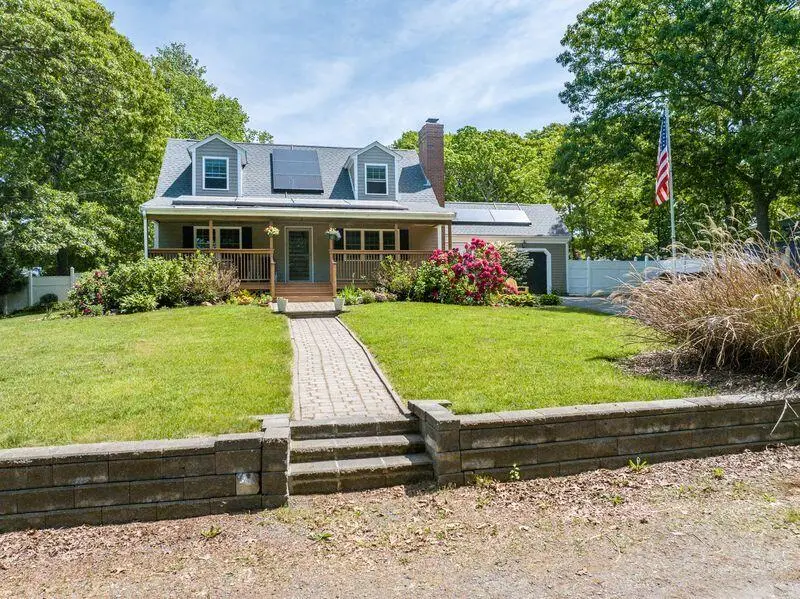 3 Windmill Road, Buzzards Bay, MA 02532 - #2