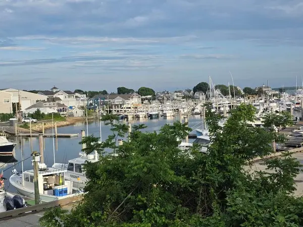 110 School Street #E104, Hyannis, MA 02601