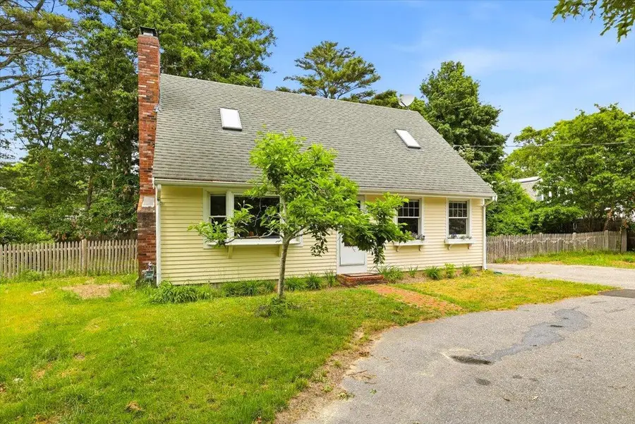 70 Quinaquisset Avenue, Mashpee, MA 02649 - #3