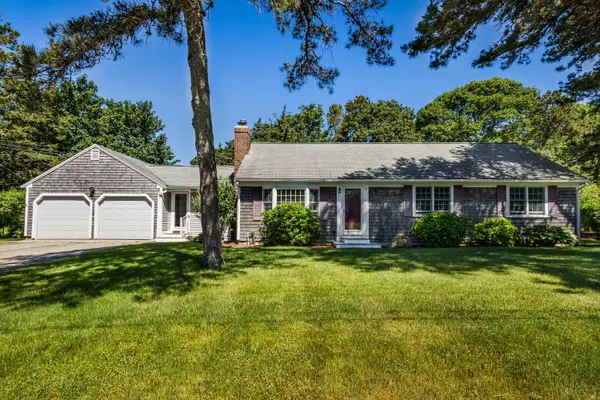 12 Lockwood Drive, South Dennis, MA 02660
