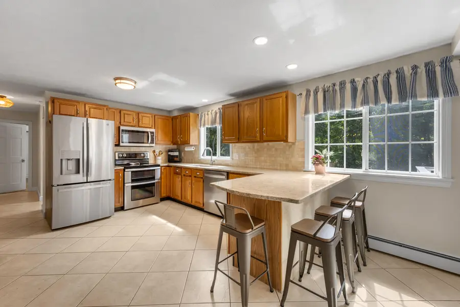 10 Royal Circle, Sandwich, MA 02563 - #3