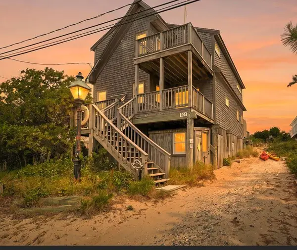 70 Salt Marsh Road #UNIT A, East Sandwich, MA 02537