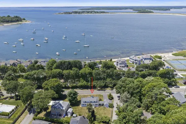 455 Shore Road, Monument Beach, MA 02553