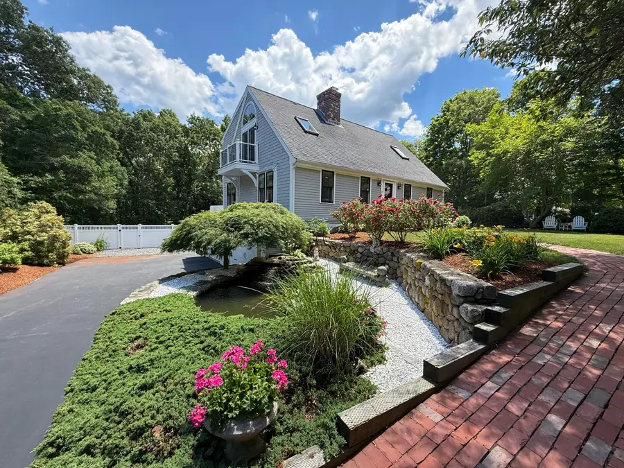 27 Crestview Drive, East Sandwich, MA 02537 - #3
