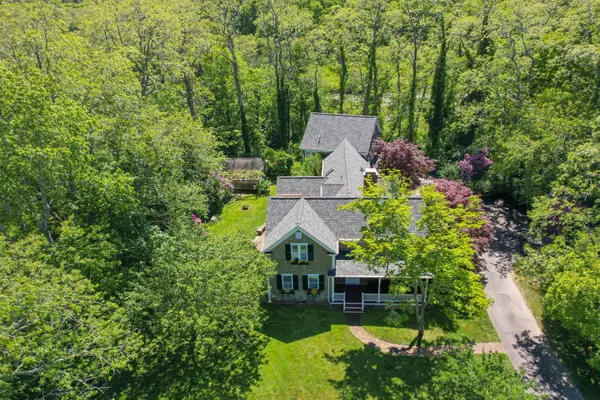 18 Old County Road, Sandwich, MA 02563