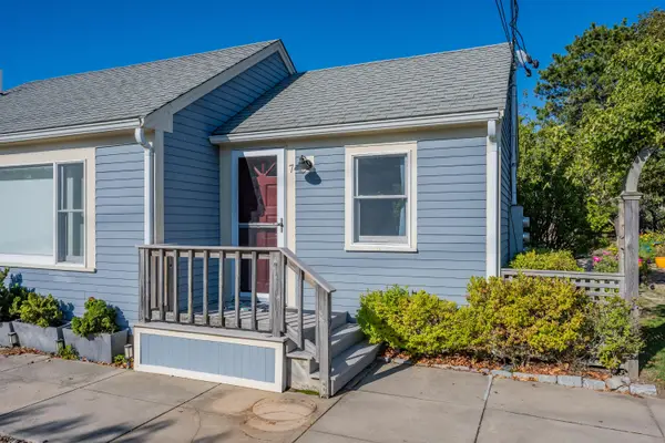 962 Commercial Street #UNIT 7, Provincetown, MA 02657