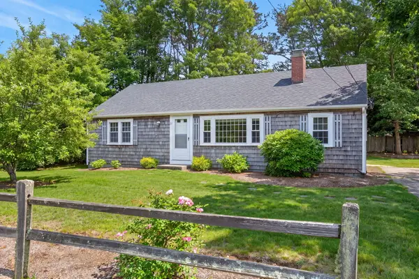 31 Frank Doyle Road, South Dennis, MA 02660