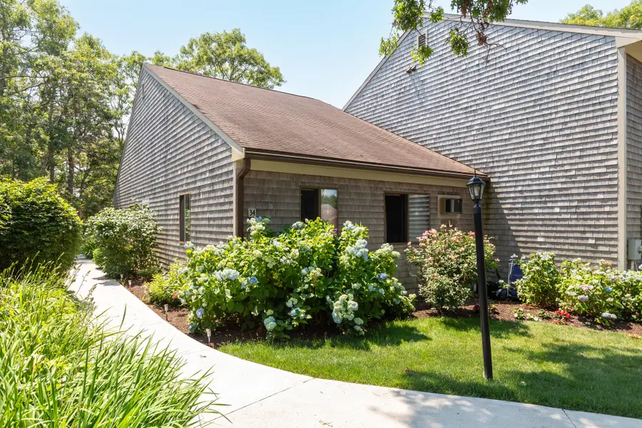 34 Roundhouse Road #UNIT 34, Buzzards Bay, MA 02532 - #3