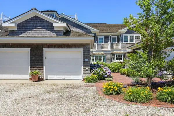 18-D Cape Codder Road, Falmouth, MA 02540