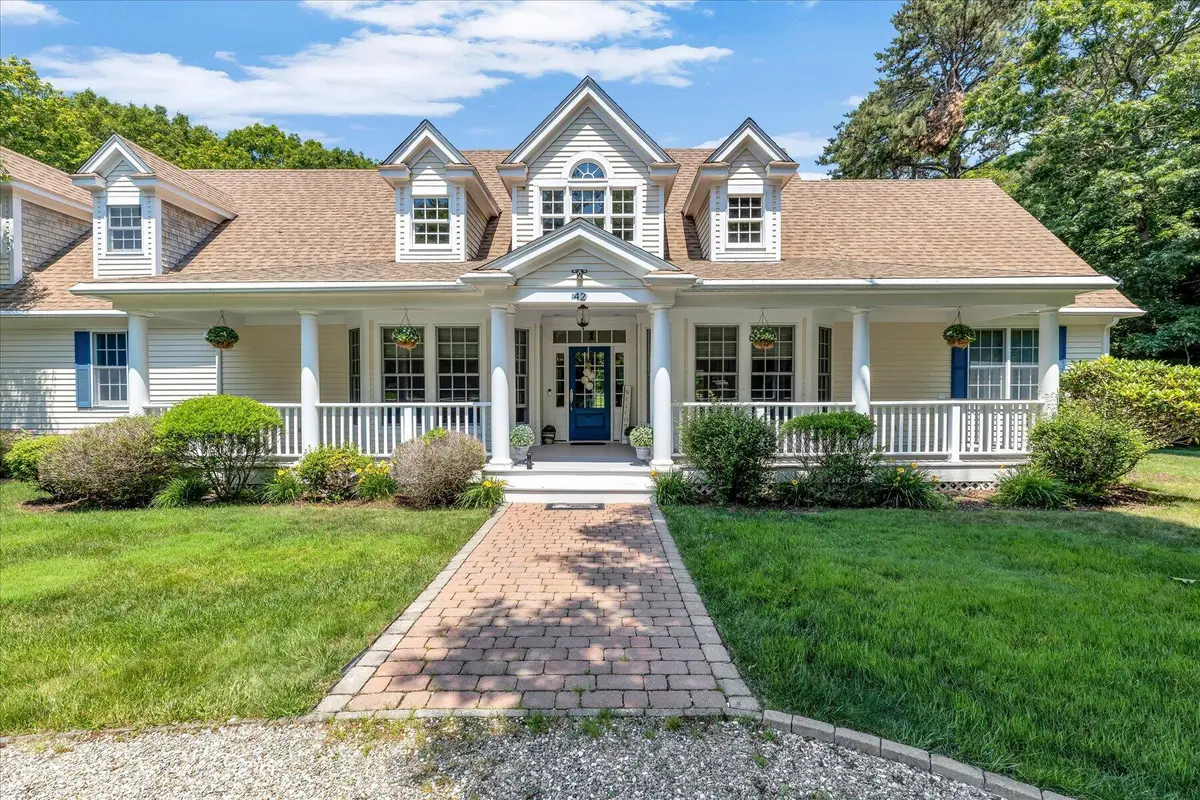 42 Iris Lane, Yarmouth Port, MA 02675 - #1