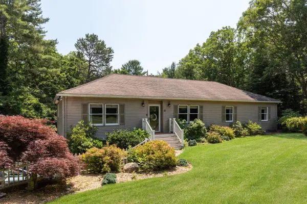 24 Moon Compass Lane, Sandwich, MA 02563