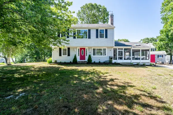 135 Baxter Avenue, West Yarmouth, MA 02673