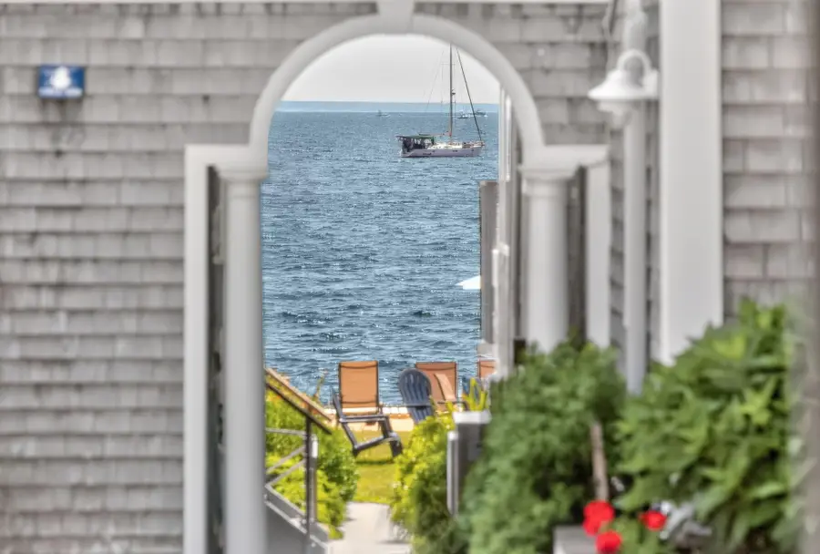 484 Commercial Street #Unit 3, Provincetown, MA 02657 - #2