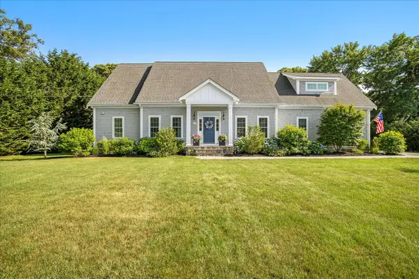 77 Long Road, Harwich, MA 02645