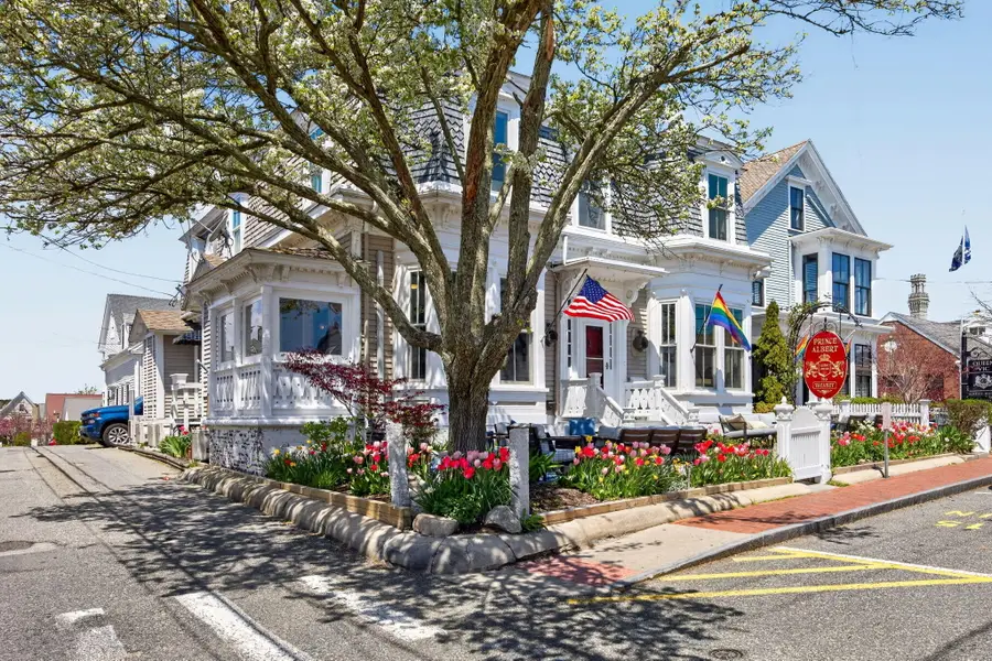 164 Commercial Street, Provincetown, MA 02657 - #2