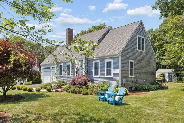 21 Susan Carsley Way, Sandwich, MA 02563