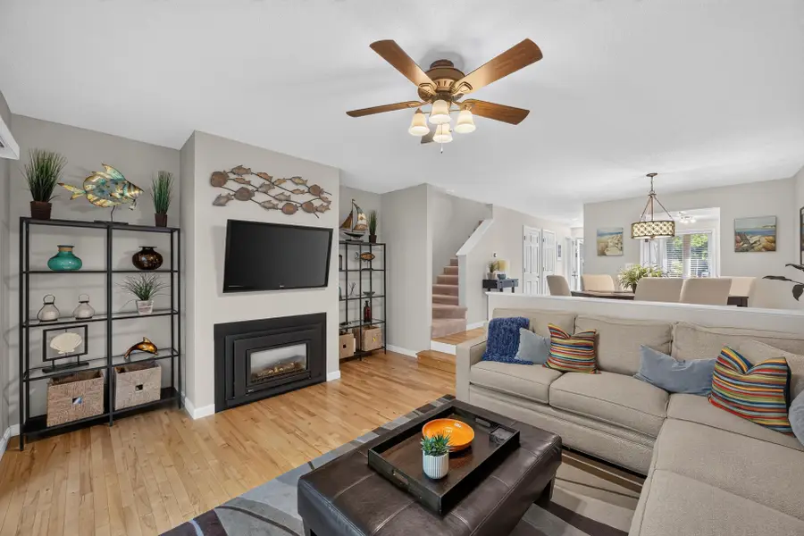 90 Forest Glade #UNIT 90, Teaticket, MA 02536 - #3