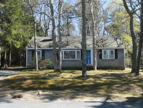 5 Cyprus Road, South Dennis, MA 02660