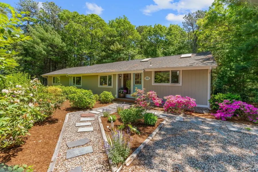 261 Fells Pond Road, Mashpee, MA 02649 - #3