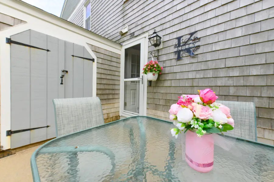 3B Village Green Drive, Sagamore Beach, MA 02562 - #3